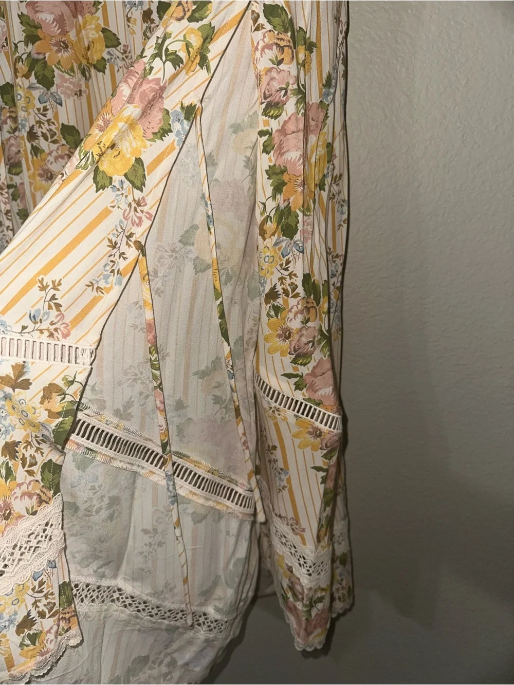 Lisa Danielle skirt size medium BNWT